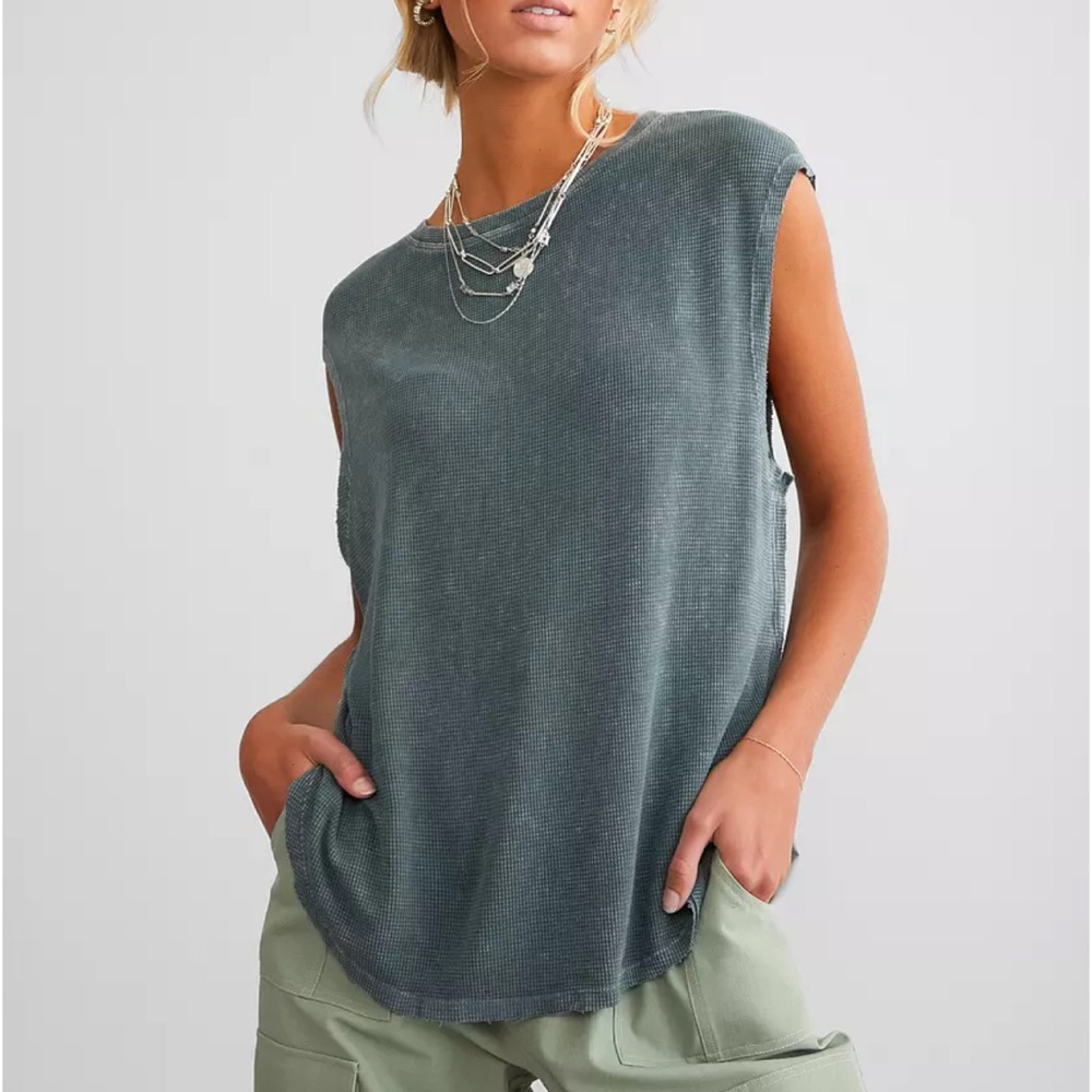 Tank top - Picture 4 of 5
